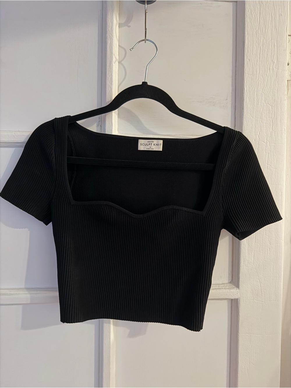 Aritzia Babylon Black Ribbed Squared Sweetheart Neckline Bodycon Crop Top